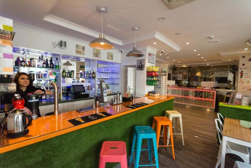 Отель Smart Hyde Park View Hostel