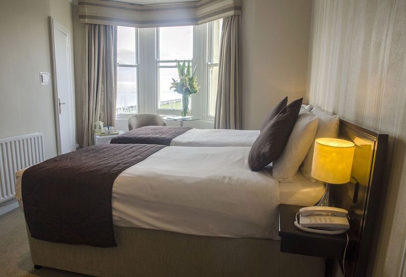 Отель The Brighton