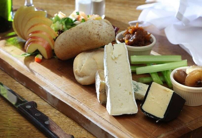 The Bull Hotel; Sure Hotel Collection By Best Western