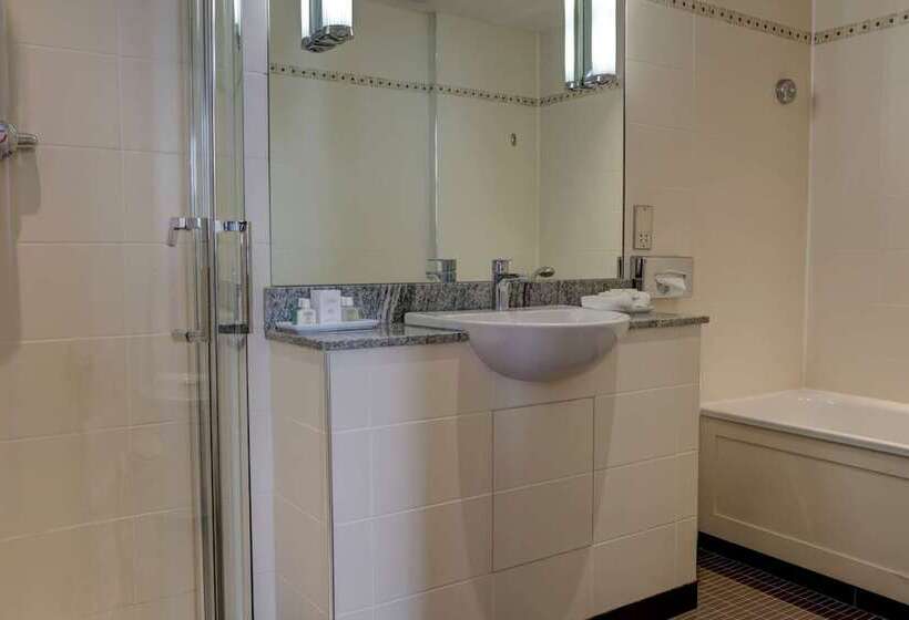 The Bull Hotel; Sure Hotel Collection By Best Western