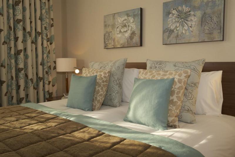 The Bull Hotel; Sure Hotel Collection By Best Western