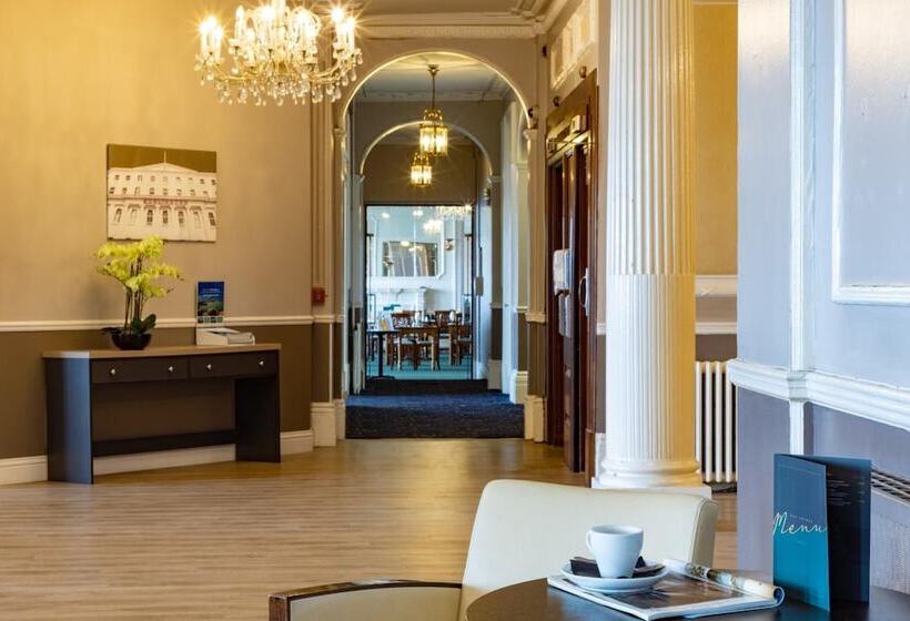 ホテル The Burlington