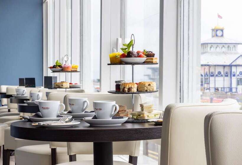 ホテル The Burlington