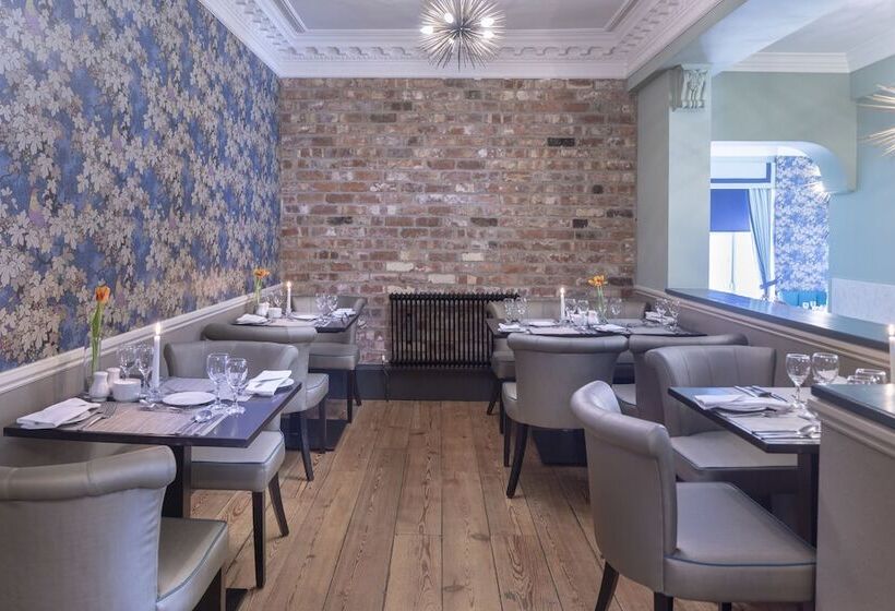 ホテル The Celtic Royal