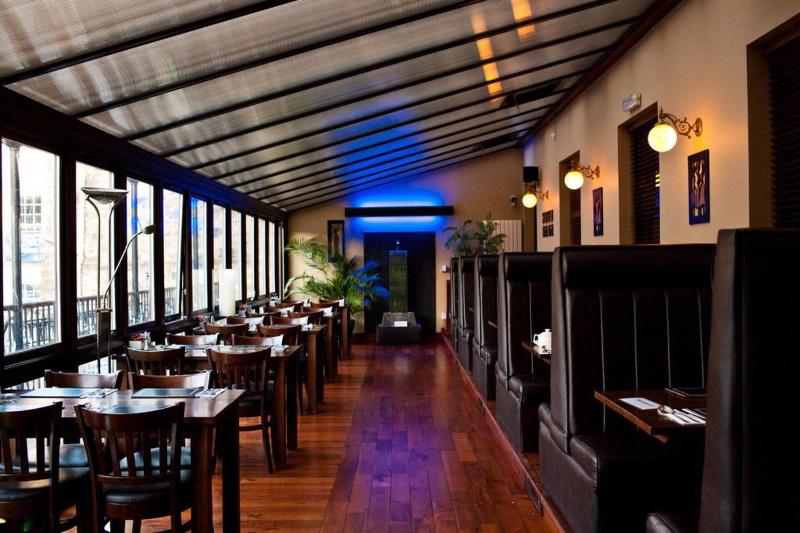 בית מלון כפרי The City