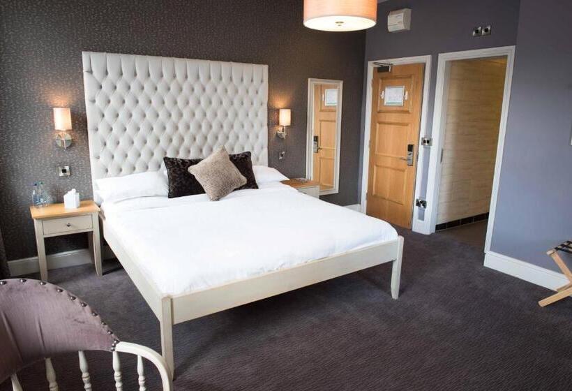 ホテル The County