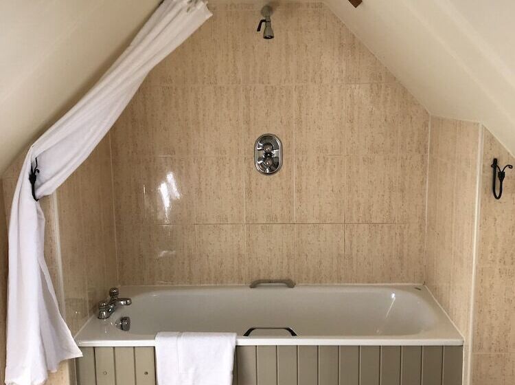 فندق The Deddington Arms