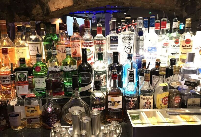 فندق The Deddington Arms