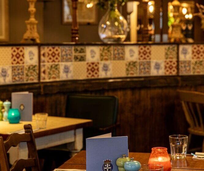 酒店 The Devonshire Arms