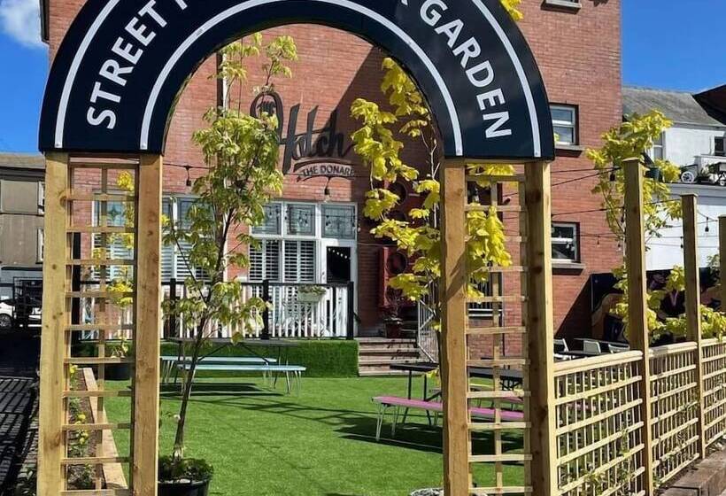 ホテル The Donard