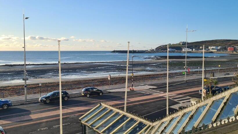 בית מלון כפרי The Empress