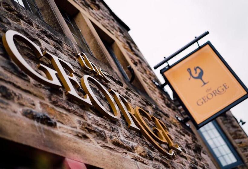 בית מלון כפרי The George