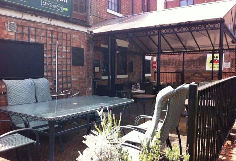 Отель Georgian House