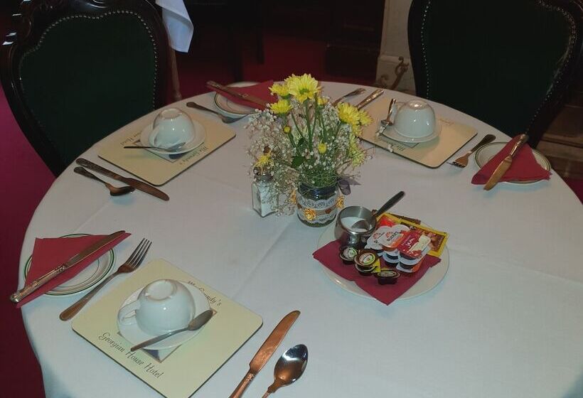 Отель Georgian House