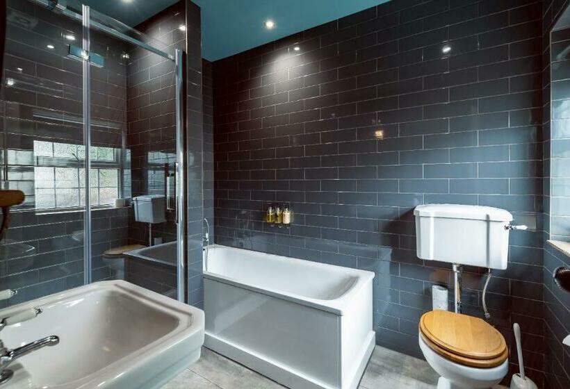 Отель The Georgian Townhouse