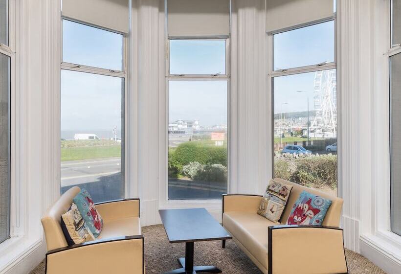 בית מלון כפרי The Grand Atlantic