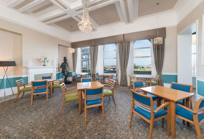 בית מלון כפרי The Grand Atlantic