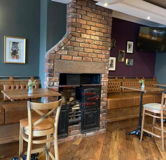 בית מלון כפרי The Griffin Inn