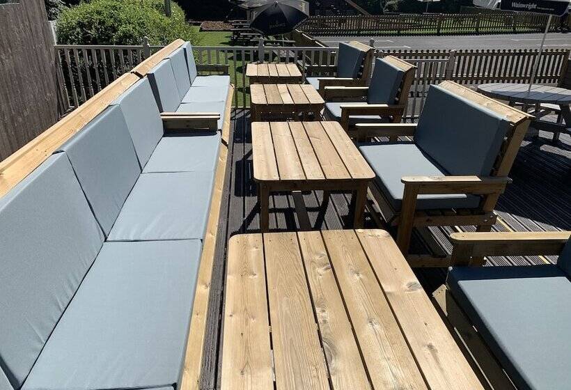 בית מלון כפרי The Griffin Inn