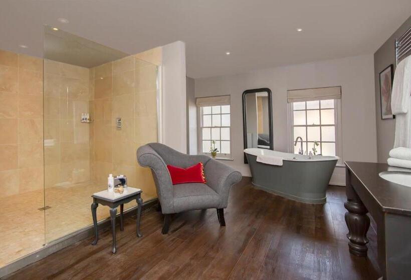 Отель The Grosvenor Arms