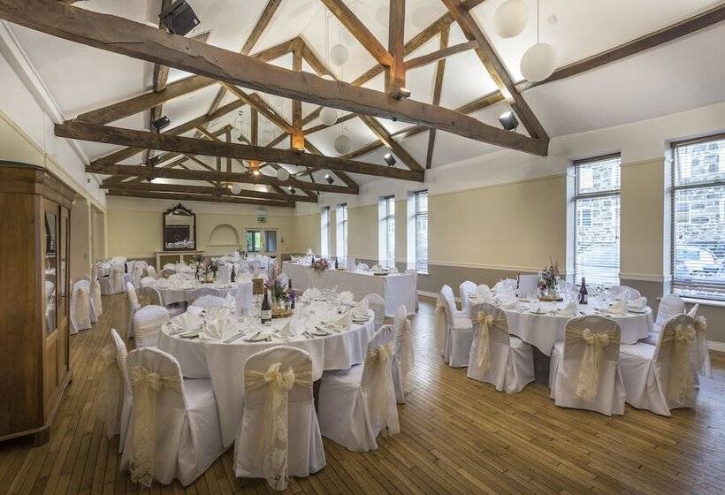 The Royal Oak Hotel, Welshpool, Mid Wales