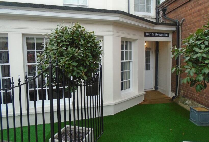 فندق The Star And Garter