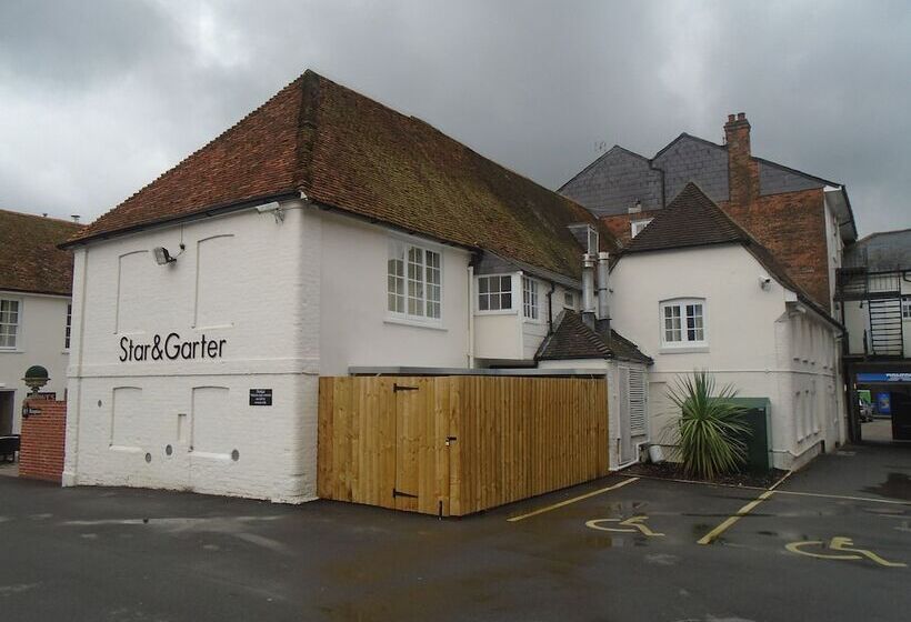 فندق The Star And Garter