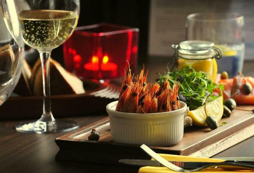 酒店 The White Lion