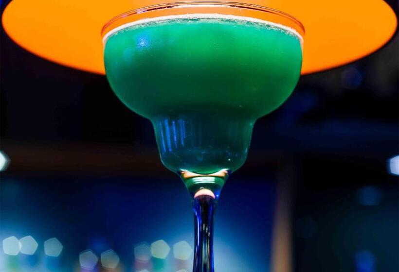 酒店 The White Lion