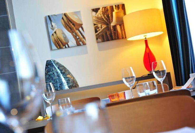 酒店 The White Lion