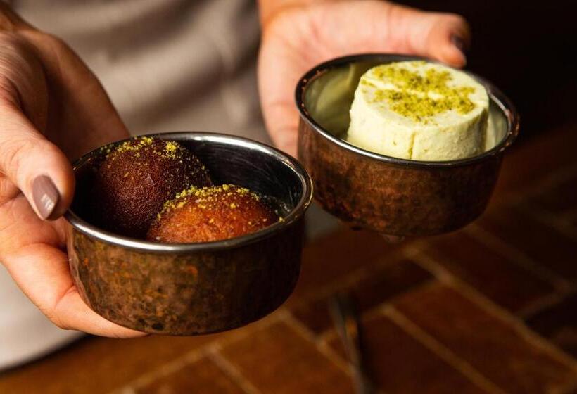 酒店 The White Lion