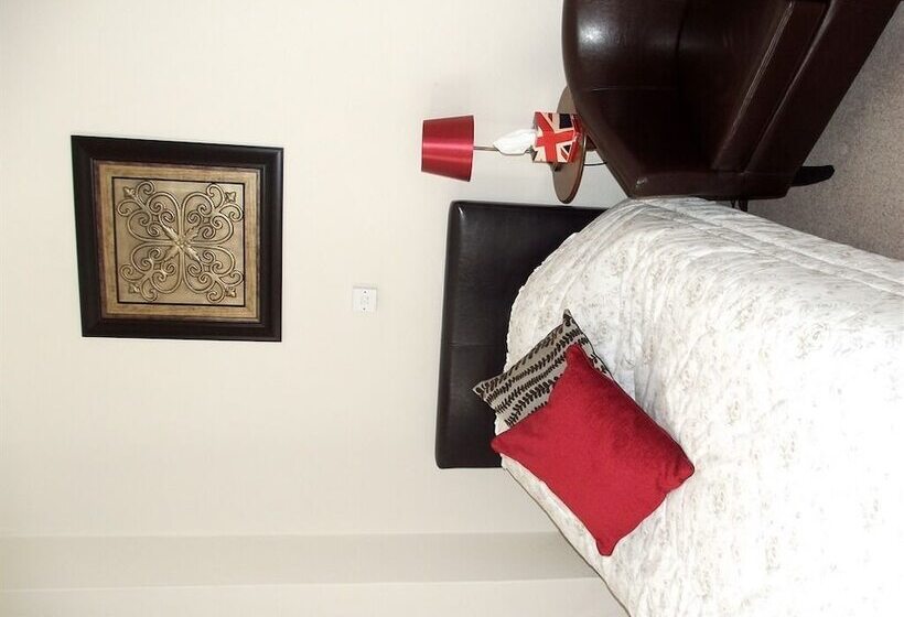 فندق Townhouse