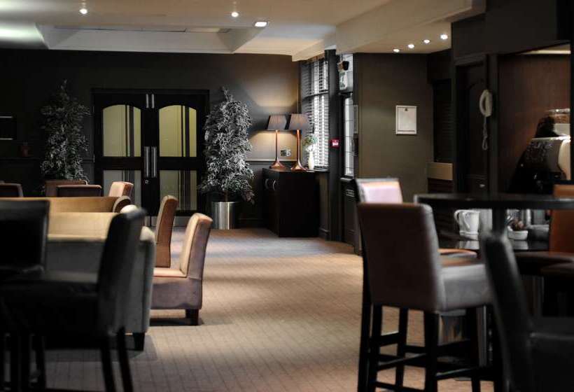 Village Hotel Swindon