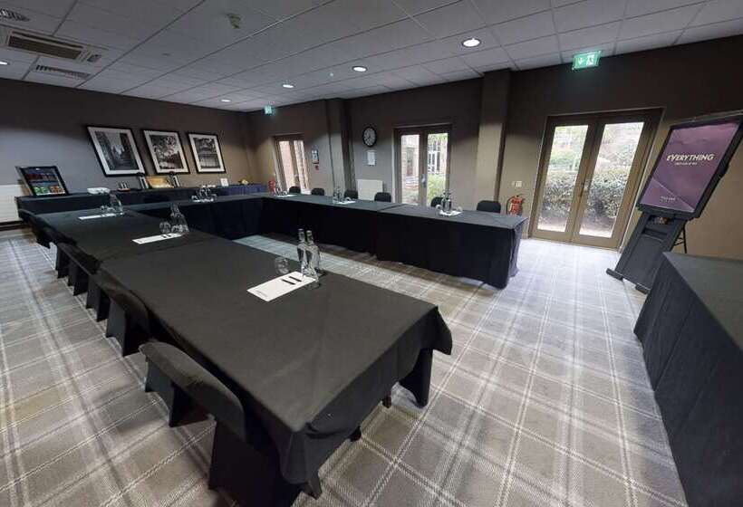 Village Hotel Swindon