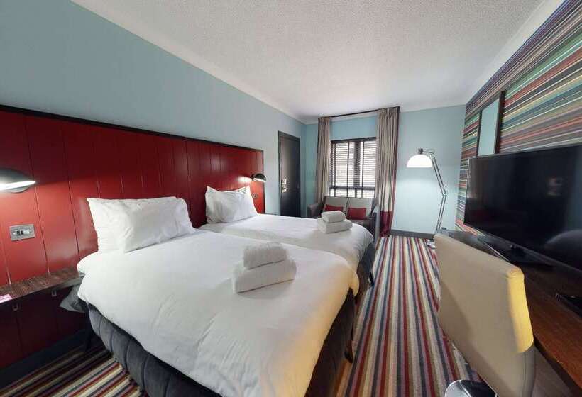 Village Hotel Swindon