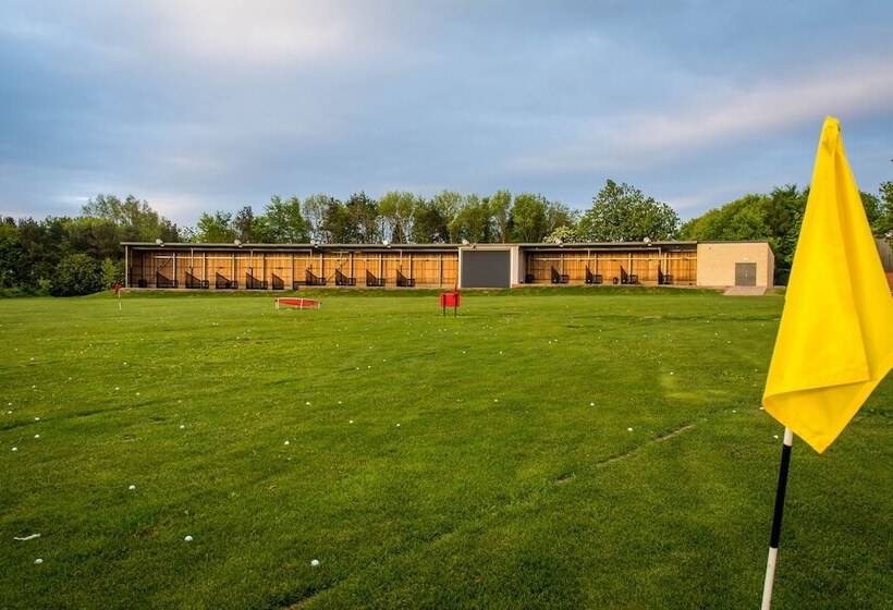 Mercure Newcastle George Washington Hotel Golf & Spa