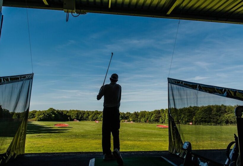 Mercure Newcastle George Washington Hotel Golf & Spa