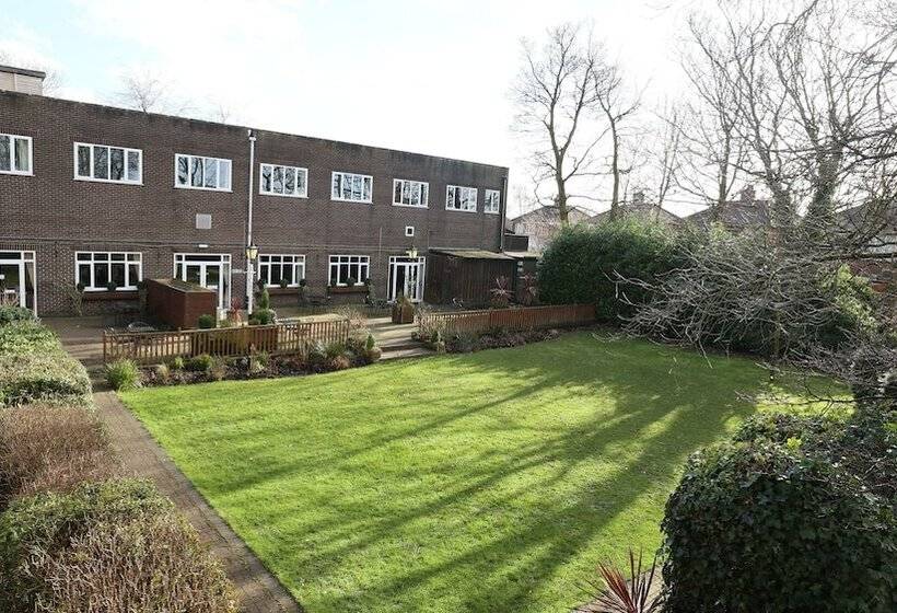 The Victoria Hotel Manchester By Compass Hospitality