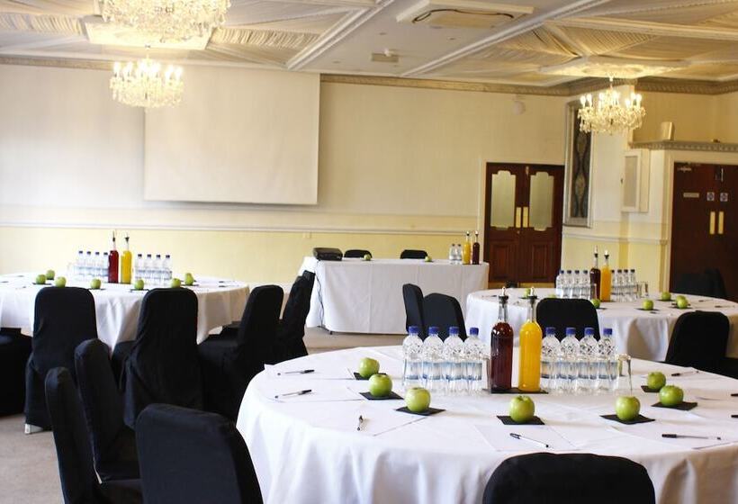 The Victoria Hotel Manchester By Compass Hospitality