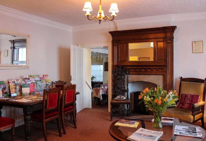 مبيت وإفطار Kersbrook Guest Accommodation