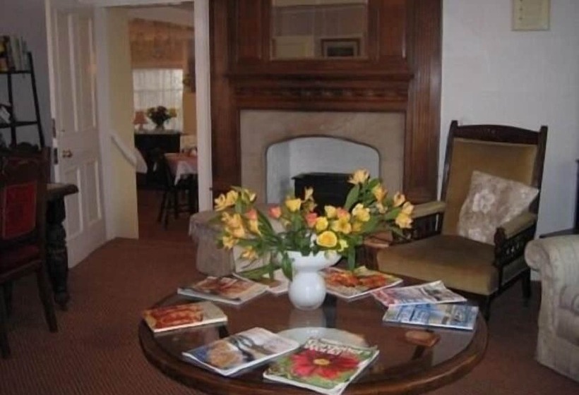 مبيت وإفطار Kersbrook Guest Accommodation