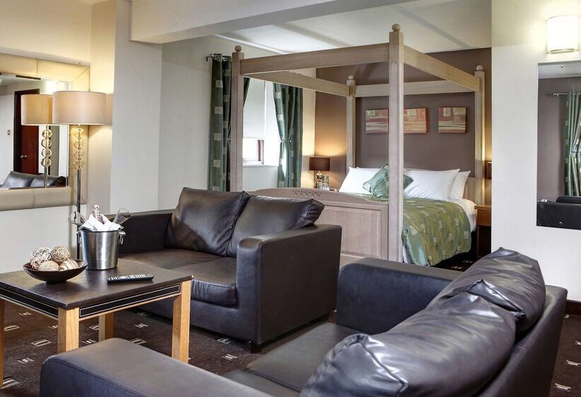 St Pierre, Sure Hotel Collection By Best Western