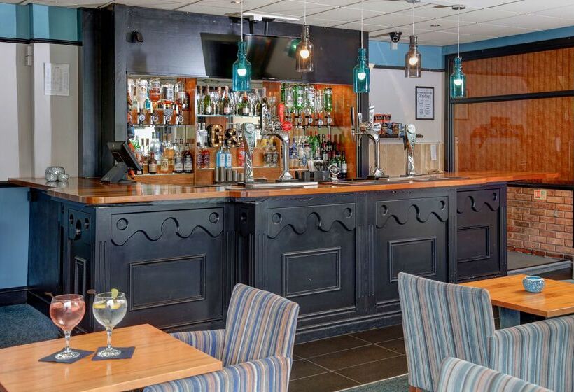 St Pierre, Sure Hotel Collection By Best Western