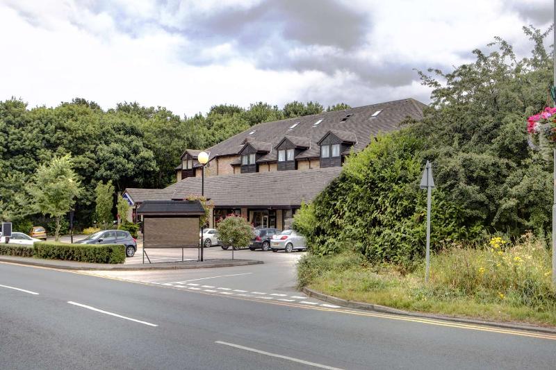 St Pierre, Sure Hotel Collection By Best Western