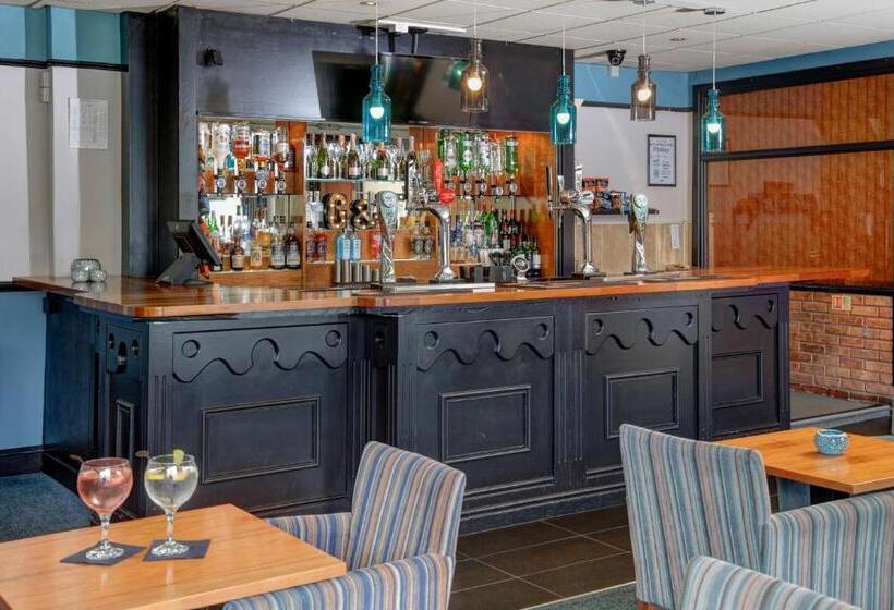 St Pierre, Sure Hotel Collection By Best Western