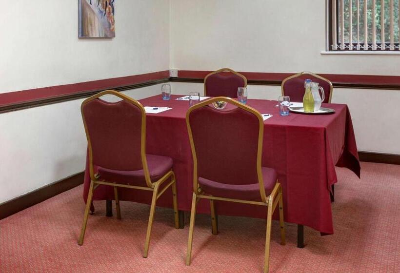 St Pierre, Sure Hotel Collection By Best Western