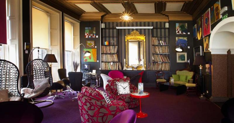 Carmelite Hotel; Bw Signature Collection