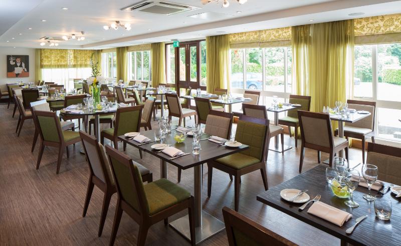 Отель Aubrey Park