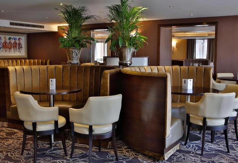 Отель Best Western Heath Court