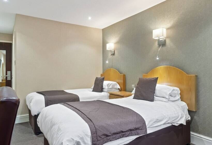 Bury Ramsbottom Old Mill Hotel And Leisure Club